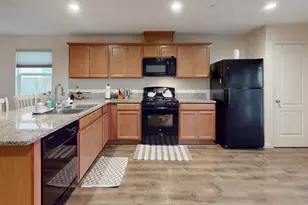 1344 Ladyfern St, Olivehurst, CA 95961 - Photo 29