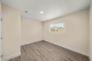 5817 Wilkinson St, Sacramento, CA 95824 - Photo 23