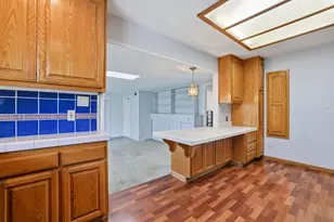 2001 Maryal Dr, Sacramento, CA 95864 - Photo 47