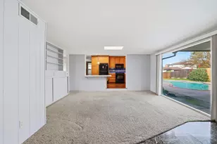 2001 Maryal Dr, Sacramento, CA 95864 - Photo 37