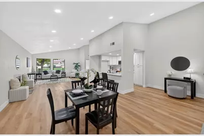 7717 Valley Wood Drive, Sacramento, CA 95828 - Photo 23