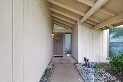 7717 Valley Wood Drive, Sacramento, CA 95828 - Photo 9