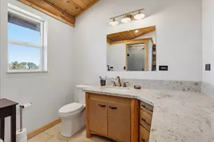 20012 White Oak Dr, Grass Valley, CA 95949 - Photo 25