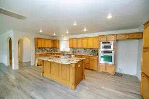 1912 Kendall Ave, Modesto, CA 95355 - Photo 15