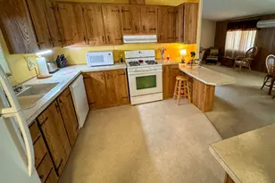 S Grove, Rocklin, CA 95677 - Photo 13