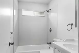 4200 42nd Ave, Sacramento, CA 95824 - Photo 31