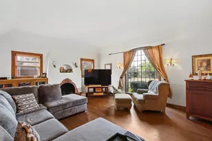 4351 63rd St, Sacramento, CA 95820 - Photo 3