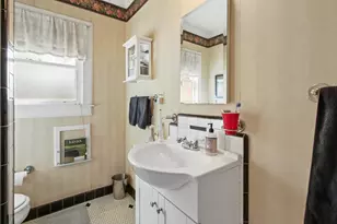 4351 63rd St, Sacramento, CA 95820 - Photo 23