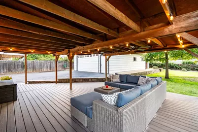 6033 Mariposa Avenue, Citrus Heights, CA 95610 - Photo 31