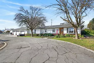 17720 Oakdale Ranch Ln, Esparto, CA 95627 - Photo 9