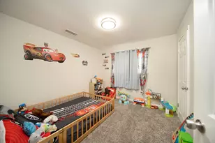 601 Summit Ct, Modesto, CA 95357 - Photo 9