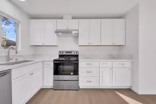 1180 Forestwood Dr, Yuba City, CA 95991 - Photo 7