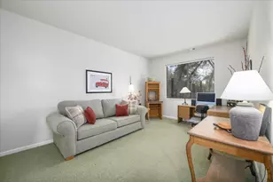 1160 N Circle Dr, Diamond Springs, CA 95619 - Photo 33