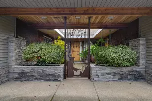 1160 N Circle Dr, Diamond Springs, CA 95619 - Photo 7