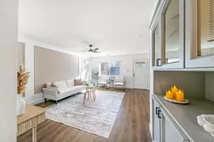 8733 Oak Ave, Orangevale, CA 95662 - Photo 11