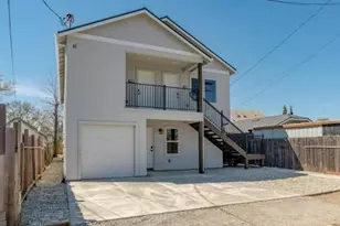 4117 33rd St, Sacramento, CA 95820 - Photo 1