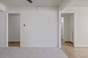 1432 N Locust St, Visalia, CA 93291 - Photo 21