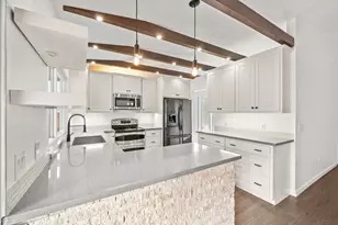 8085 Cammeray Dr, Citrus Heights, CA 95610 - Photo 21