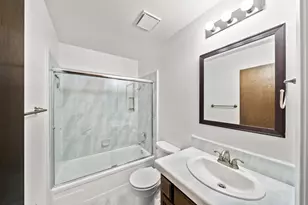 8085 Cammeray Dr, Citrus Heights, CA 95610 - Photo 29