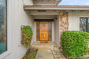 8085 Cammeray Dr, Citrus Heights, CA 95610 - Photo 5