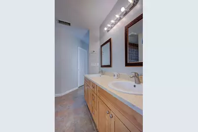 148 E 23rd, Merced, CA 95340 - Photo 33