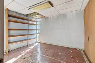 1807 E 10th St, Stockton, CA 95206 - Photo 15