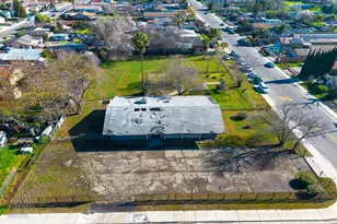 1807 E 10th St, Stockton, CA 95206 - Photo 3