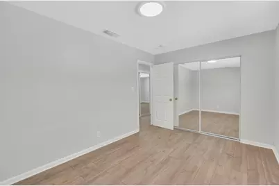 5720 Riverside Boulevard, Sacramento, CA 95822 - Photo 45