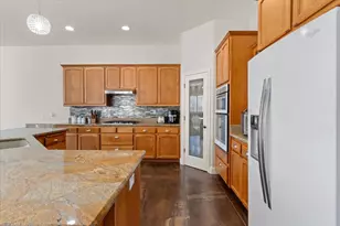 1918 Heidi Way, Yuba City, CA 95993 - Photo 15