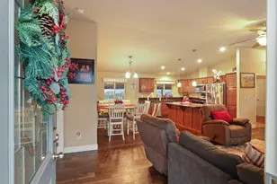 18370 Atkins Rd, Lodi, CA 95240 - Photo 9