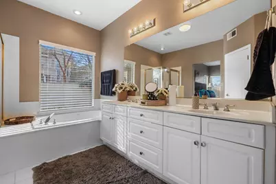 4716 Via Altura, Modesto, CA 95357 - Photo 25