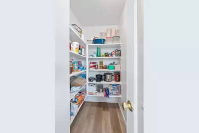 36 Holden Court, Sacramento, CA 95835 - Photo 17