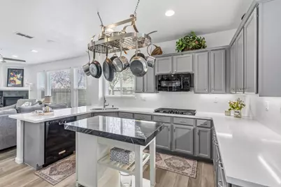 36 Holden Court, Sacramento, CA 95835 - Photo 15