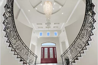 9013 Deleon Court, Elk Grove, CA 95624 - Photo 45