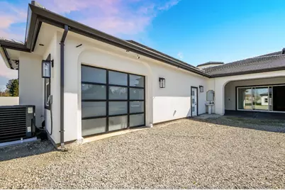 9013 Deleon Court, Elk Grove, CA 95624 - Photo 31