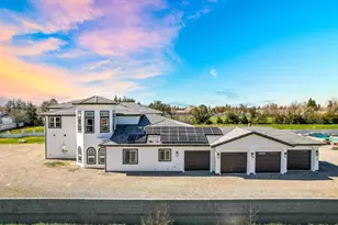 9013 Deleon Ct, Elk Grove, CA 95624 - Photo 5