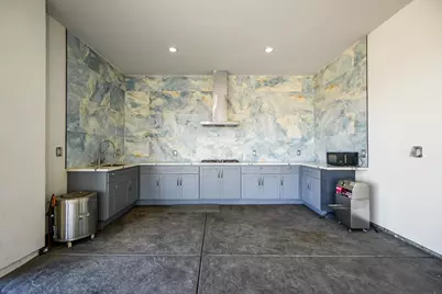 9013 Deleon Court, Elk Grove, CA 95624 - Photo 33