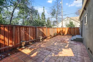 1916 44th St, Sacramento, CA 95819 - Photo 35