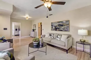 1916 44th St, Sacramento, CA 95819 - Photo 9