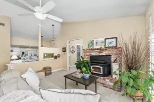 6420 Quiescence Ln, Carmichael, CA 95608 - Photo 15