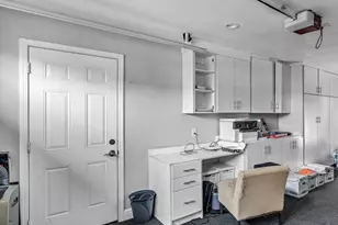 3824 Sunny Rd, Stockton, CA 95215 - Photo 17