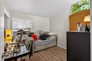 5267 Jacinto Ave, Sacramento, CA 95823 - Photo 23