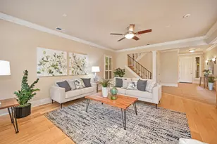 7688 Marina Cove Dr, Sacramento, CA 95831 - Photo 15