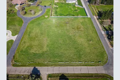 10685 Halfway Road, Elk Grove, CA 95624 - Photo 11