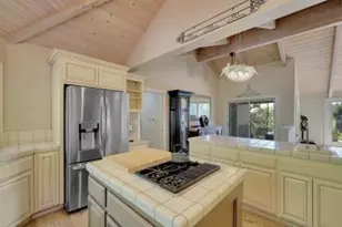 14271 Falling Star Ln, Grass Valley, CA 95949 - Photo 17