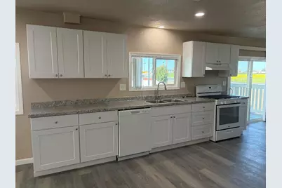 N Highway 99 #13, Stockton, CA 95212 - Photo 23