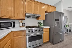 430 Phoenix Cir, Lincoln, CA 95648 - Photo 7