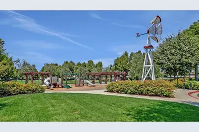 832 Geddings Way, Stockton, CA 95209 - Photo 45