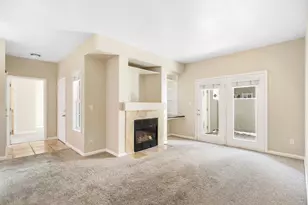 885 Halidon Way, Folsom, CA 95630 - Photo 3