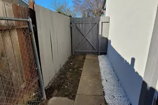 1548 Sterling St, Sacramento, CA 95822 - Photo 23